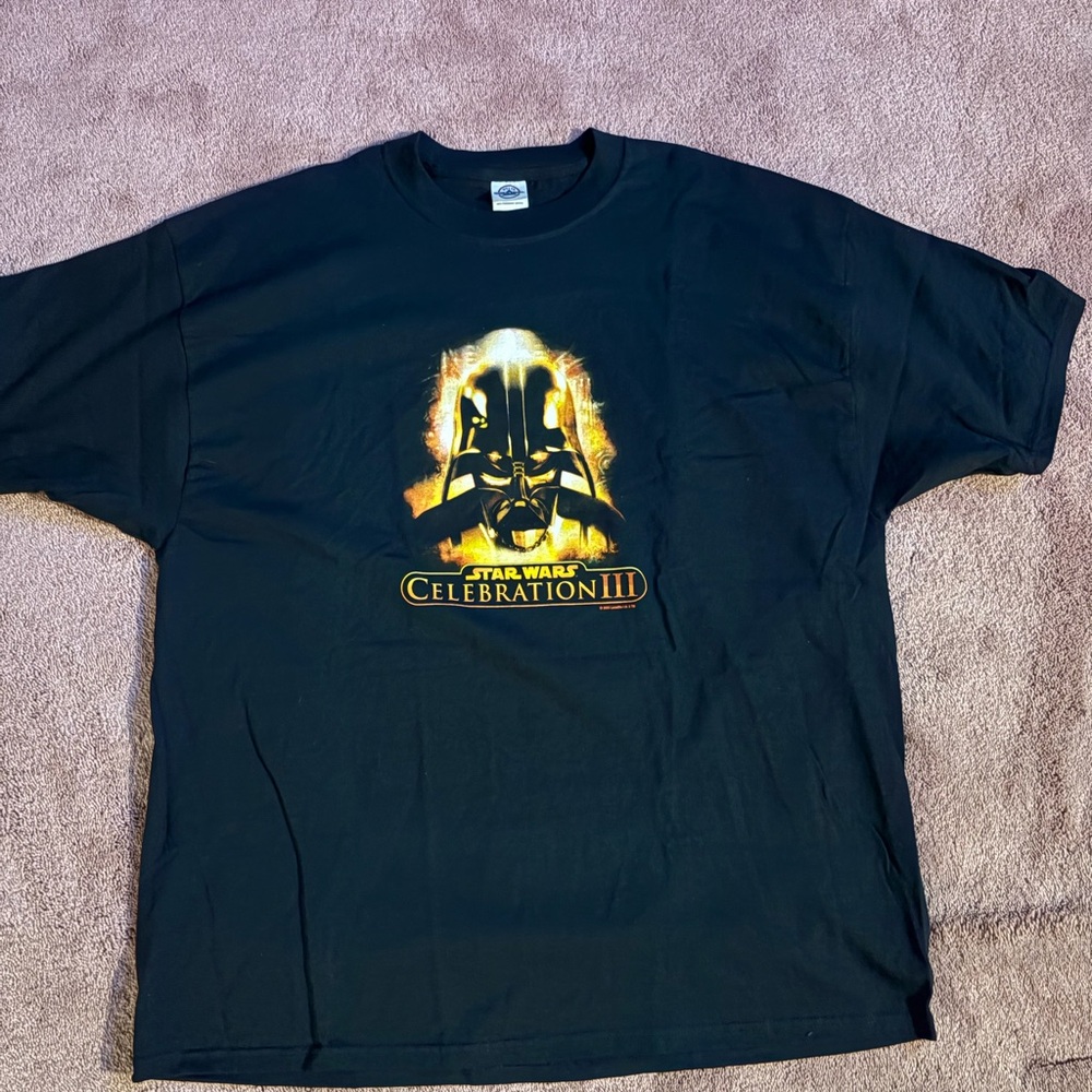 Delta‎ Black Star Wars Celebration III Tee